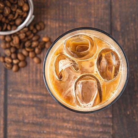 Sıcak Havalarda Ferahlatacak 4 Buzlu Kahve Tarifi