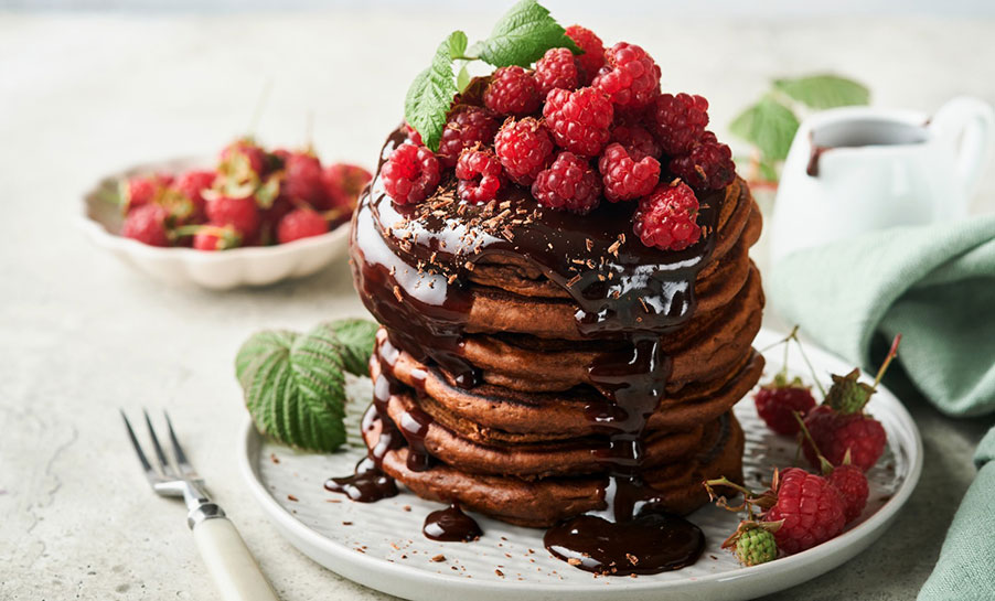 Anneler Günü Kahvaltısına Özel: Çikolatalı Krep Pasta