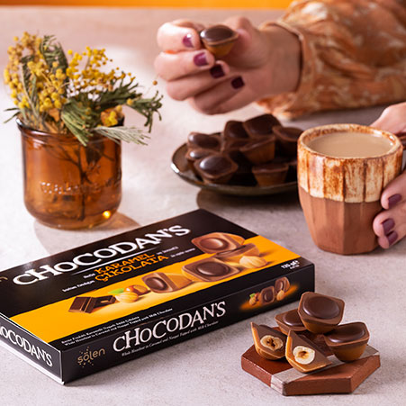 Çikolataya Yakışan Meyveler ve Kuruyemişler: Pratik ve Lezzetli Tatlı Tarifleri