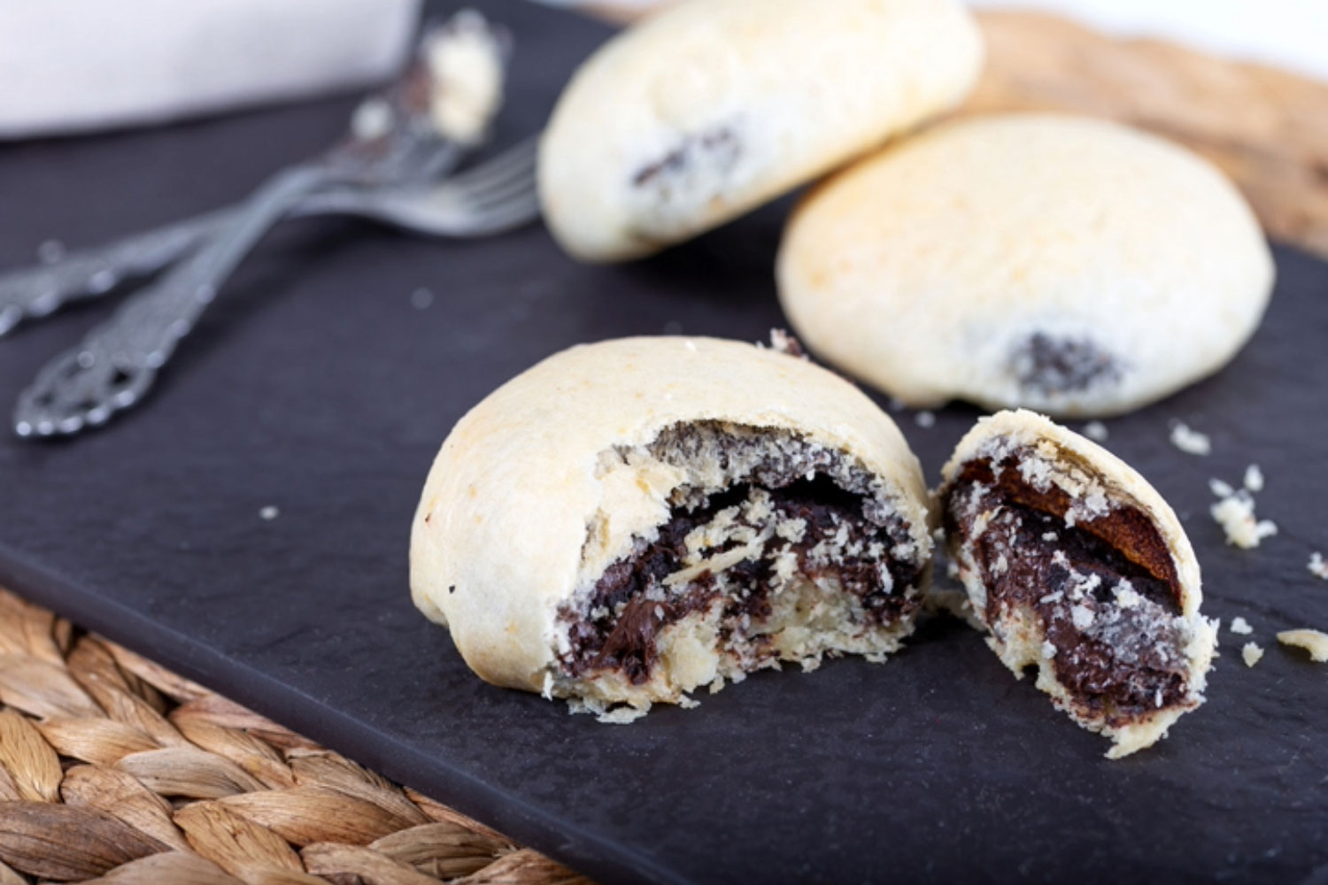 Küçük Çikolata Bombası: İzmir Bomba Tarifi