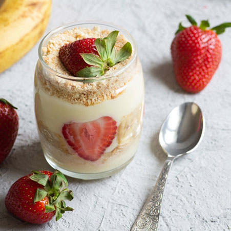 Çocuklara Tatlı Sürpriz: Ozmo Hoppo ile Çilekli Magnolia Tarifi